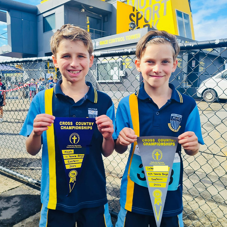 Students representing Our Lady of The Rosary Primary School Kellyville in cross country