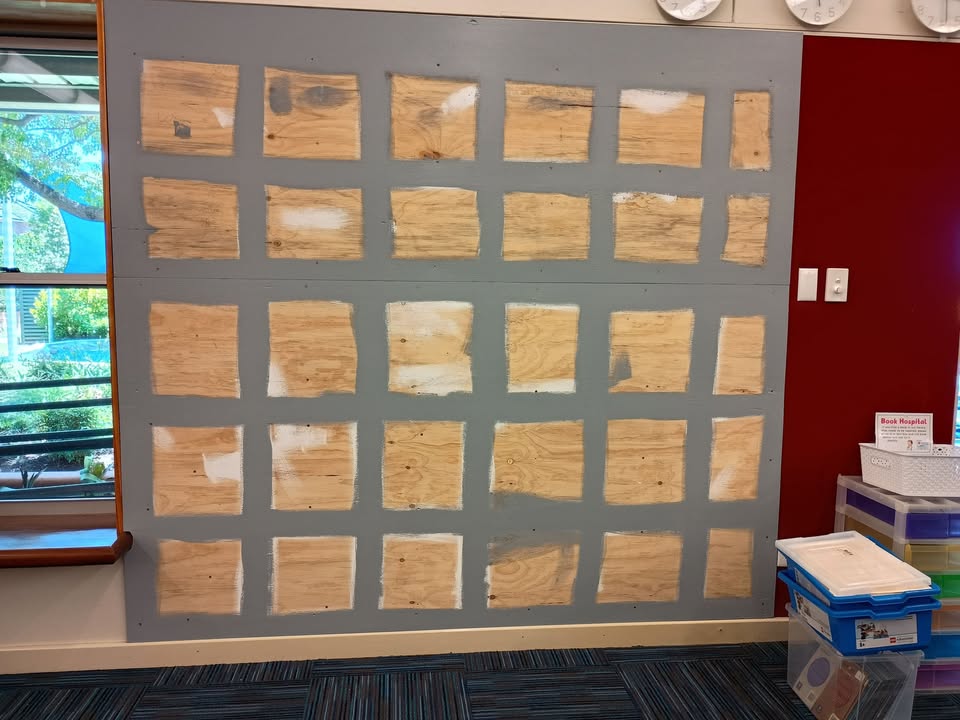 932332665570567_1408085717995257-1